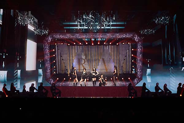 Red Velvet举办的2023全球巡演首尔场盛况空前，吸引全世界90个地区线上、线下歌迷们！(图4)
